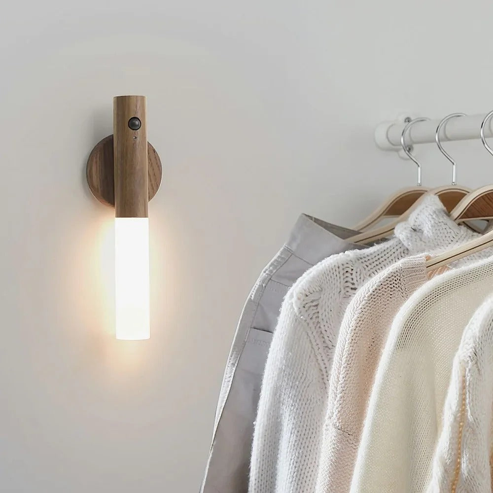 Lumano Glide™ Magnetic Motion Sensor LED Night Light